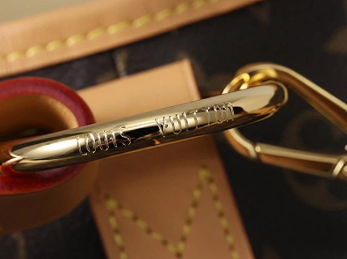 Graceful MM Hobo Bag - Image 7