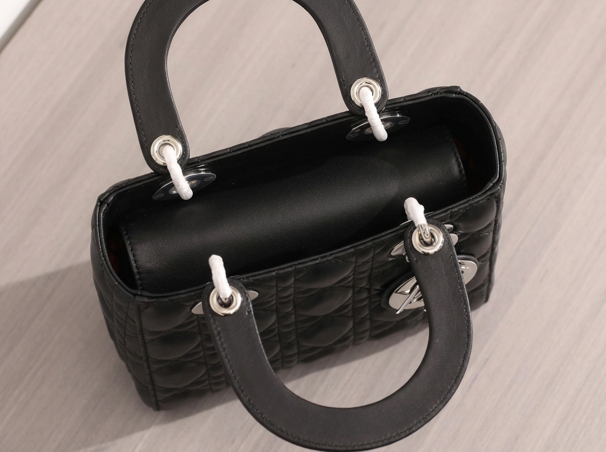 Lady Dior Handbag (Small) - Image 3