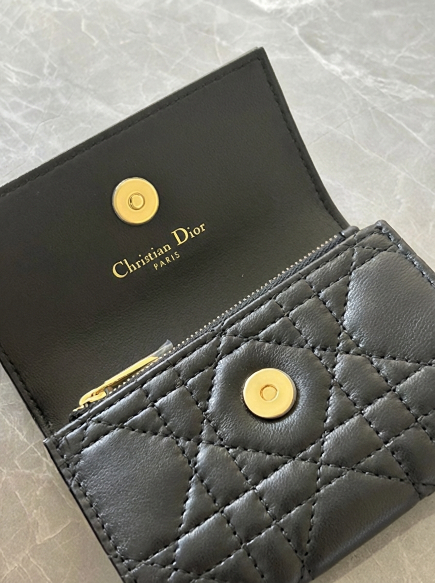 Dior Caro Short Flap Wallet - Image 5