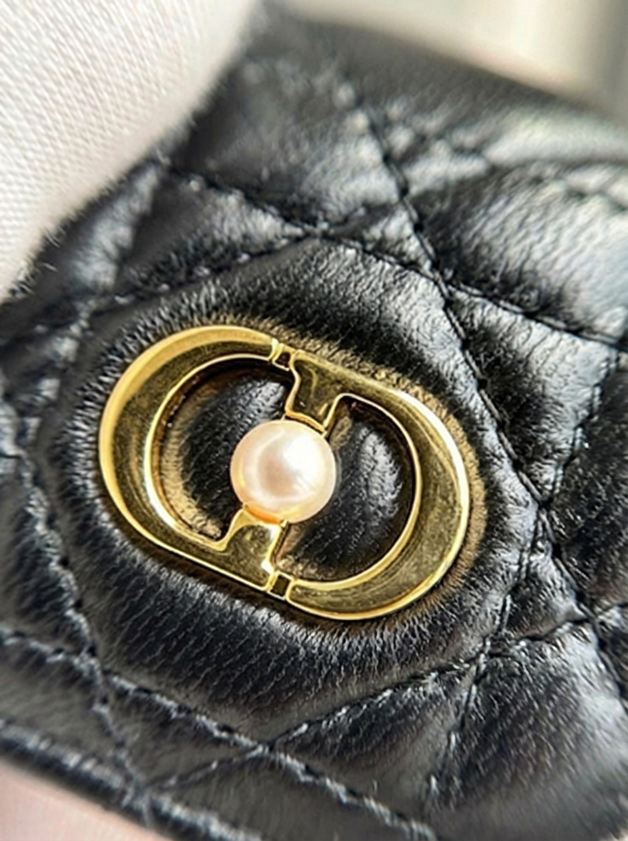 Dior Caro Short Flap Wallet - Image 7